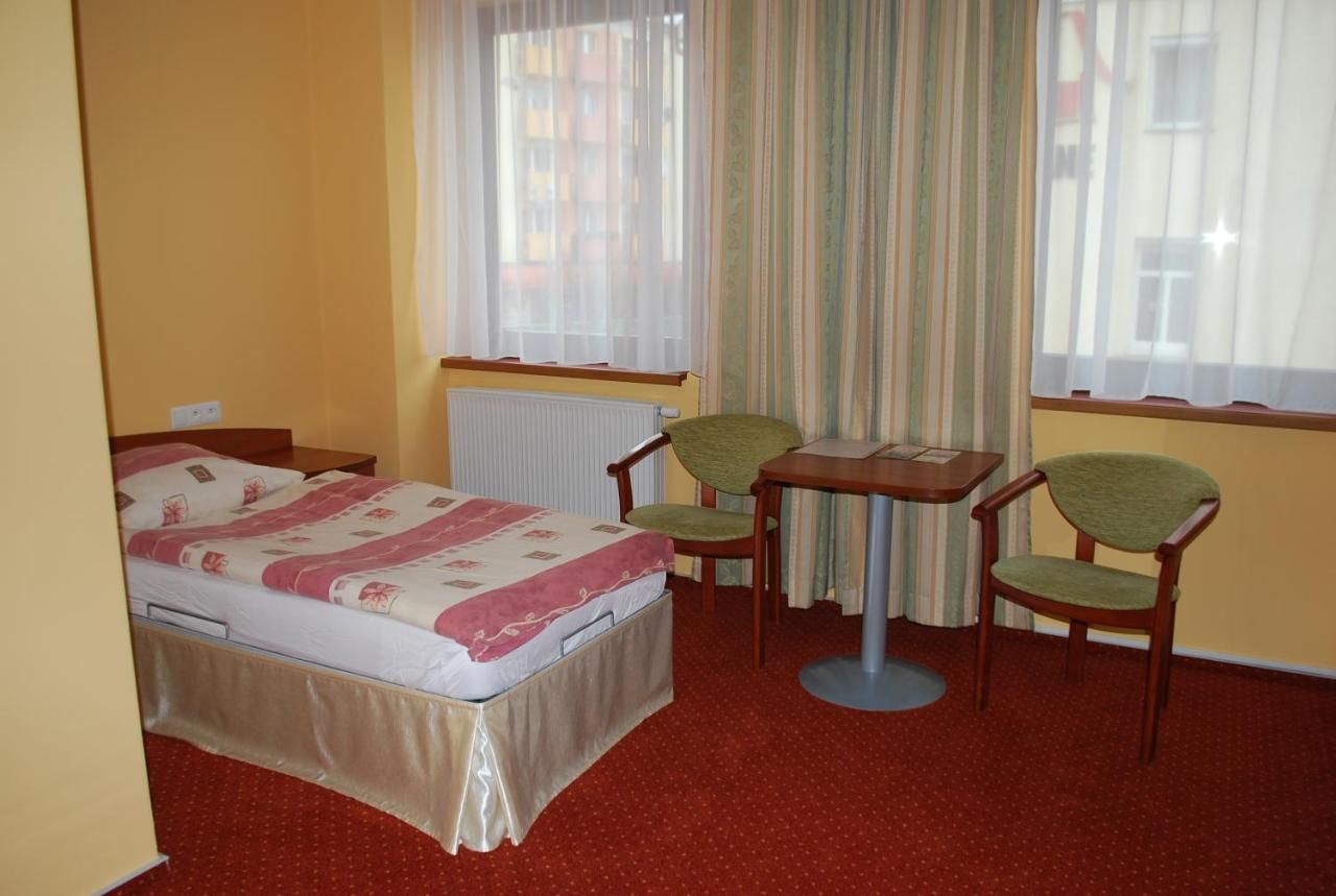 Отель Hotel Anka Слубице-29